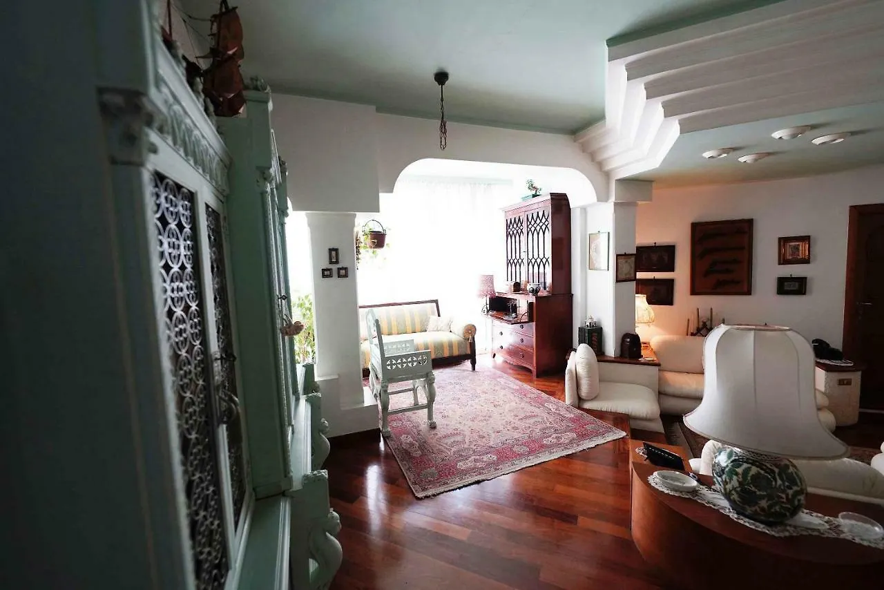 Casa Argentino Bed & Breakfast Naples
